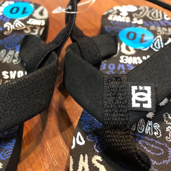 DC Shoes Sandals. NWT. Size 10. - Picture 3 of 5